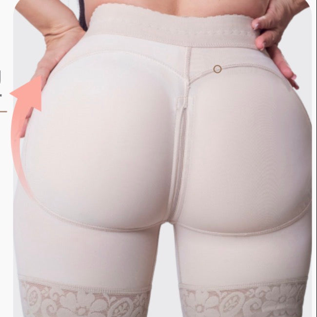 Medium Rise Shapewear Shorts